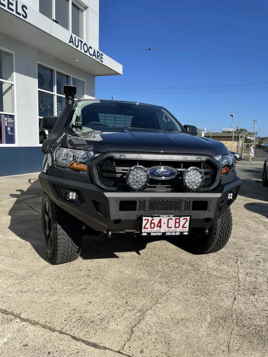 Black dual cab ute with EFS bull bar